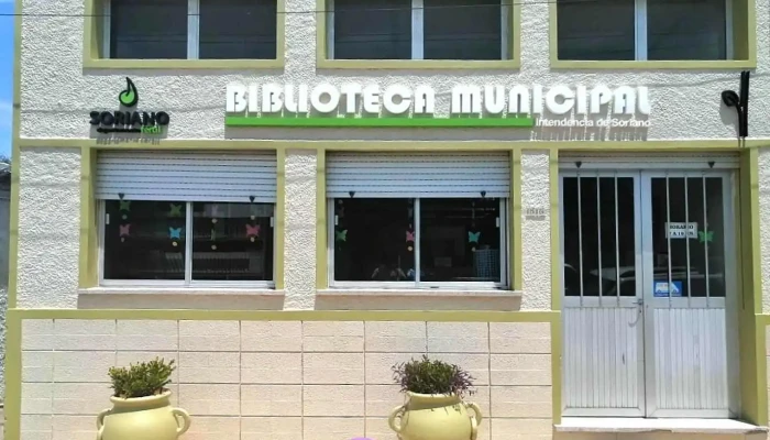 Biblioteca Juana De Ibarbourou -  Zona - Cardona