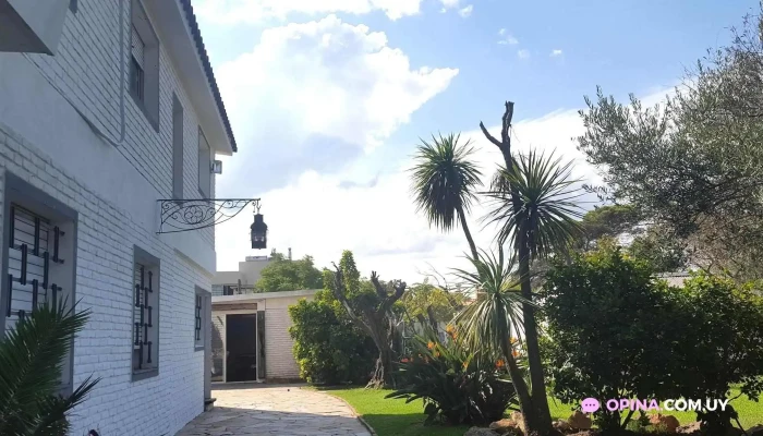 Bidieen Inn -  Exterior - Ciudad de la Costa