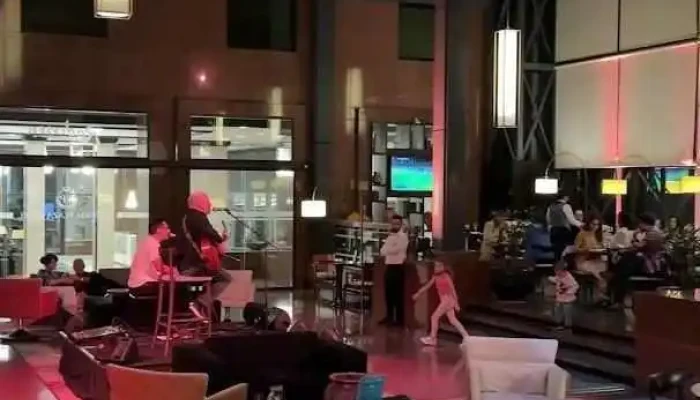 Bistro Victoria Videos - Montevideo