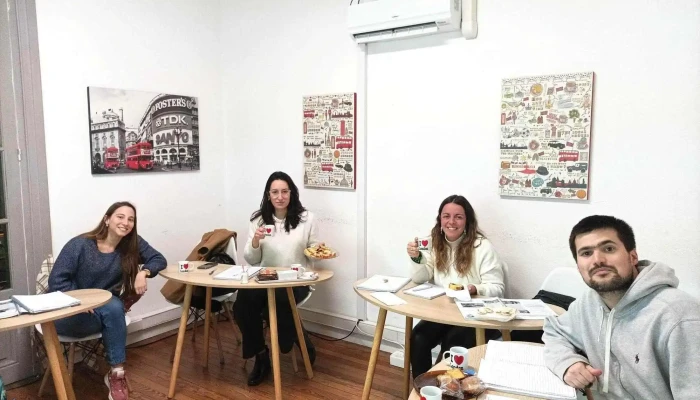 Bloomsbury English Centre -  Cerca De Mi - Montevideo