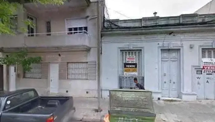 Bloomsbury English Centre -  Cerca De Mideg - Montevideo