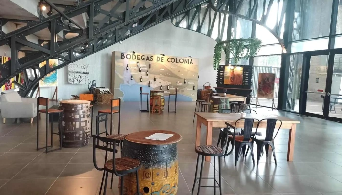 Bodegas De Colonia -  Comentarios - Col. del Sacramento