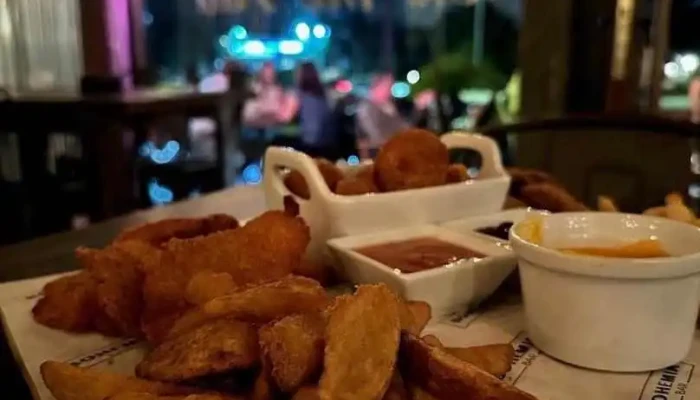 Bohemia Bar -  Comida Y Bebida - Montevideo