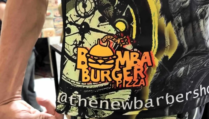 Bomba Burger Punta De Manga -  Comentario 3 - Montevideo