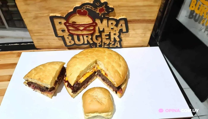 Bomba Burger Punta De Manga -  Todo - Montevideo