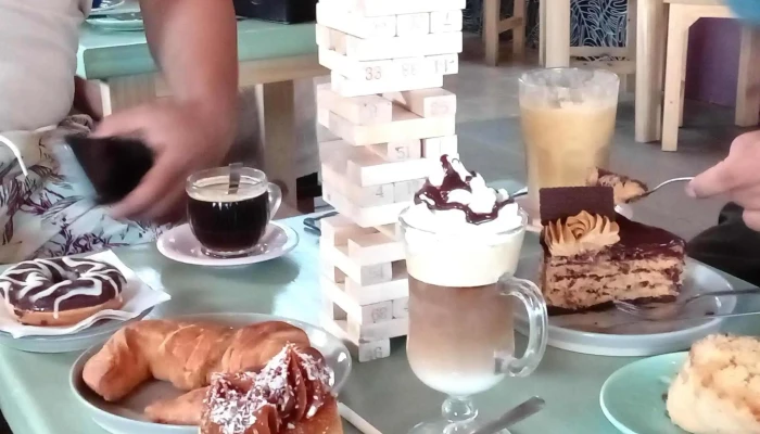 Bonzo Cafe Comentario 5 - La Paloma