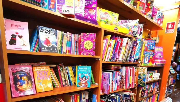 Bookshop -  Abierto Ahora - Montevideo