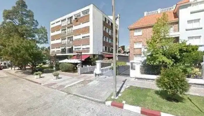 Bookshop Cafe Catalogodeg - Montevideo