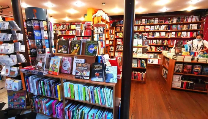 Bookshop -  Estante De Libros - Montevideo