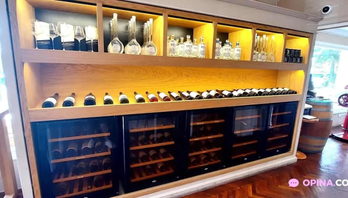 Bouza -  Vinos Y Tapas Ambiente - Punta del Este