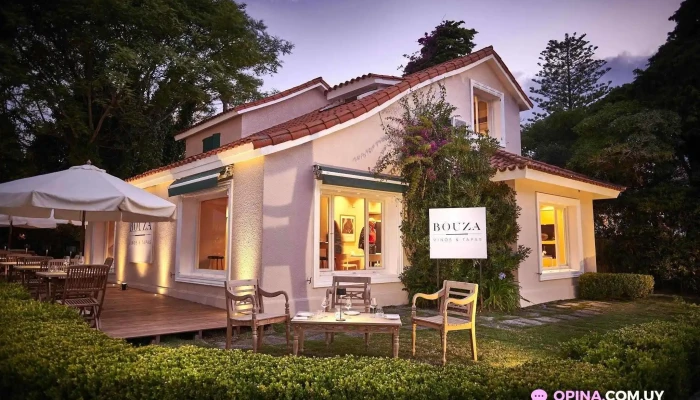 Bouza -  Vinos Y Tapas Del Propietario - Punta del Este