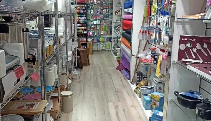 Box -    Cotillon Papeleria Empaque Y Bazar Del Propietario - Maldonado