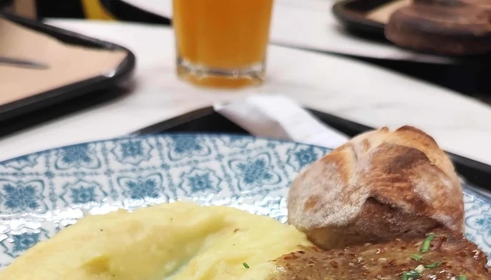 Brandi -  Comentario 7 - Montevideo