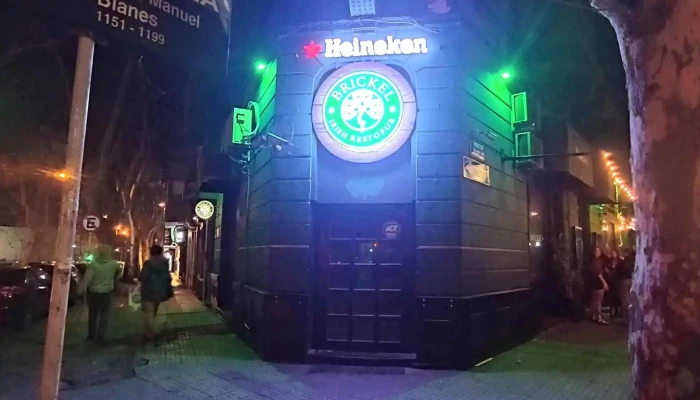 Brickel Irish Pub -  Comentario 2 - Montevideo
