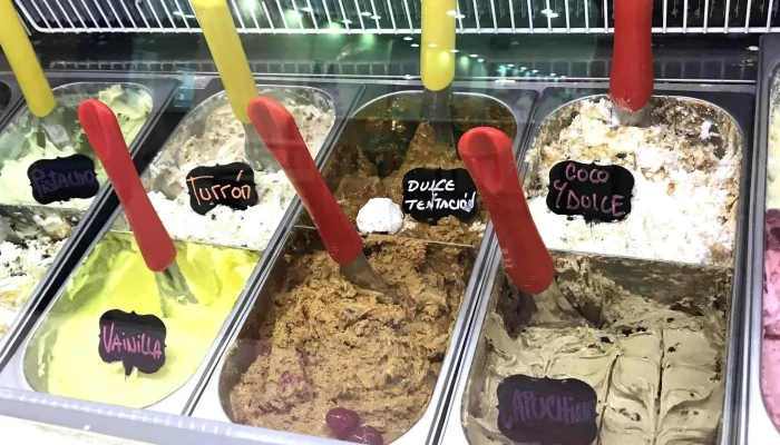 Bubba Cafeteria Y Heladeria Comentario 8 - Maldonado