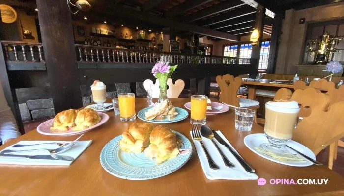 Bungalow Suizo -  Comida Y Bebida - Punta del Este