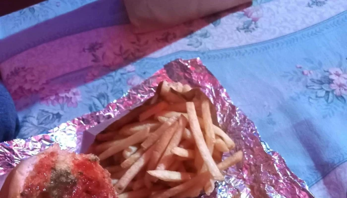 Burgers Pocitos -  Comentario 1 - Montevideo