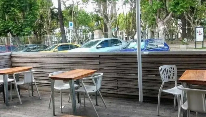 Cafe Apud Todas - Pando