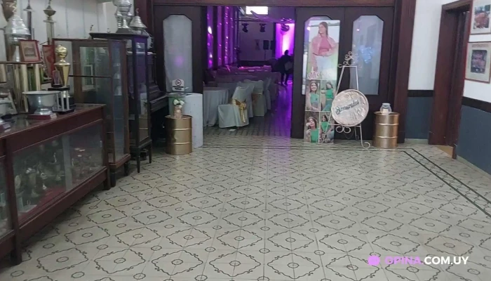 Cafe Cai Videos - Trinidad