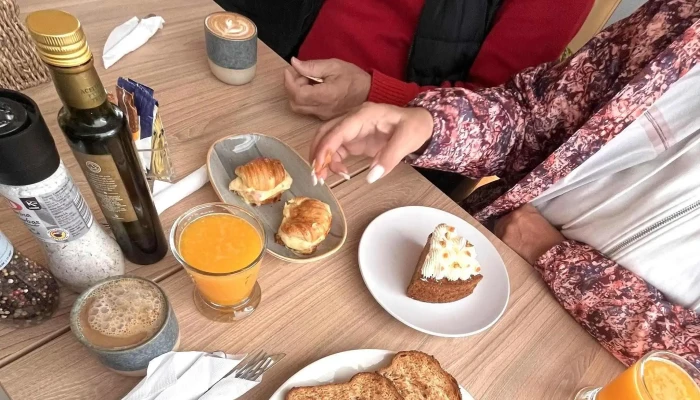 Cafe De La Mansa Zunino -  Comentario 4 - Punta del Este