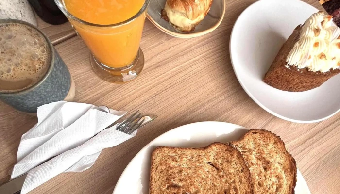 Cafe De La Mansa Zunino -  Comentario 5 - Punta del Este