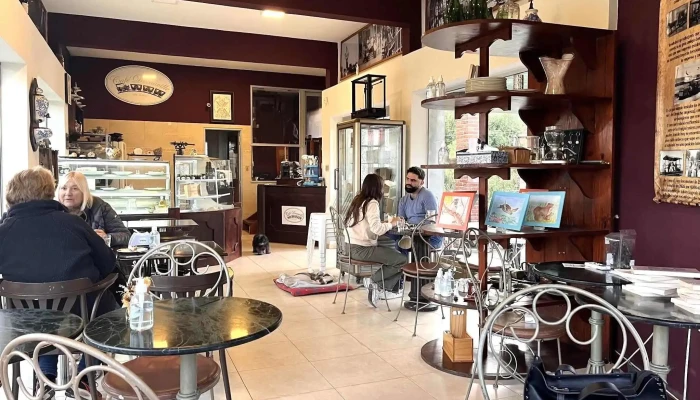 Cafe Decauville Ambiente - La Floresta