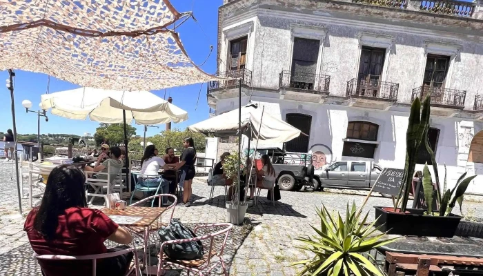 Cafe Del Muelle Comentario 6 - Col. del Sacramento