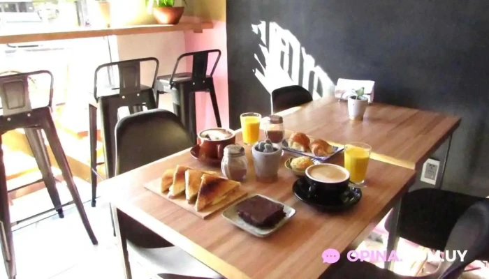 Cafe Dore Comidas Y Bebidas - Montevideo