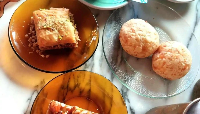 Cafe La Farmacia Coffee Cake - Montevideo