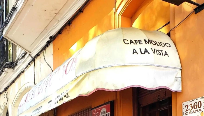 Cafe Los Araucanos -  Comentario 2 - Montevideo
