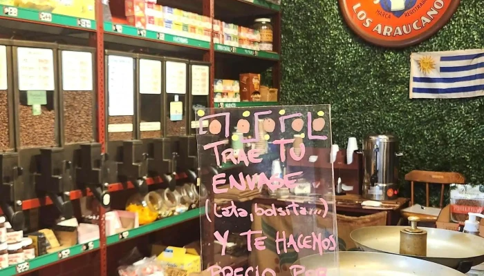 Cafe Los Araucanos -  Comentario 7 - Montevideo