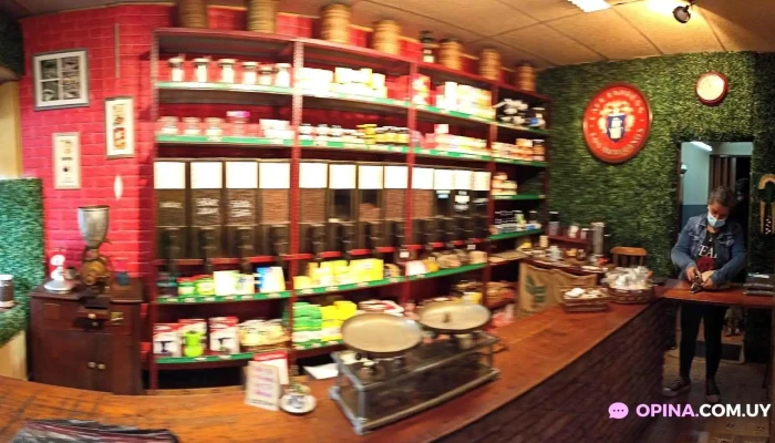 Cafe Los Araucanos -  Interior - Montevideo