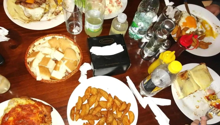 Cafe Plaza Papas Fritas - San José de Mayo