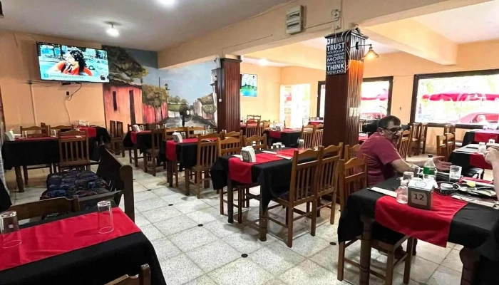 Cafe Resto Club Colonia Ambiente - Col. del Sacramento
