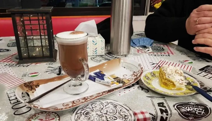 Caferesto Del Puerto Comida Y Bebida - Nueva Palmira