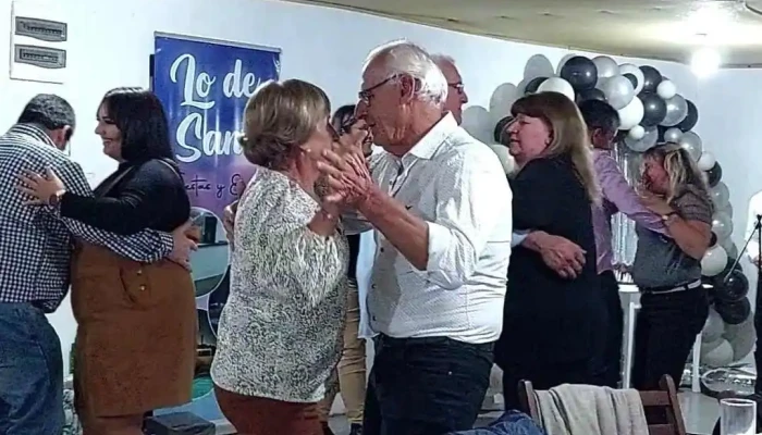 Cafeteria Chachi Pereyra -  Videos - Los Cerrillos