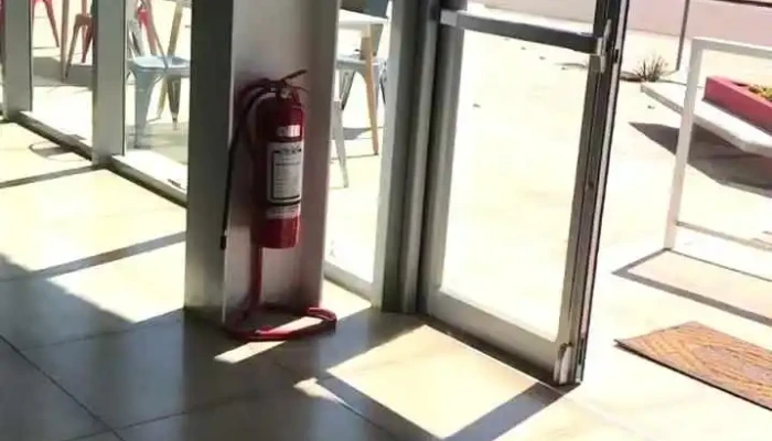 Cafeteria La Terminal Videos - Paso de los Toros