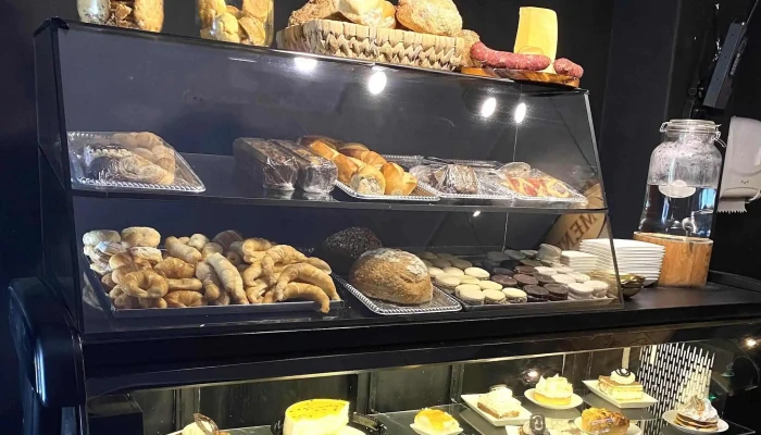 Cafeteria Pasteleria Florencia Comentario 6 - Col. del Sacramento