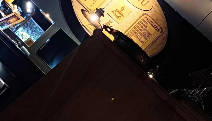 Cafeteria Pasteleria Florencia Comentario 8 - Col. del Sacramento