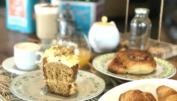 Cafeteria Y Second Hand Comidas Y Bebidas - Maldonado