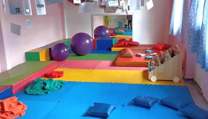 Caif Hermana Laura - Departamento De Montevideo