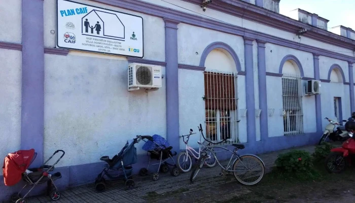 Caif Pequenos Brillantes Catalogo - Constitución