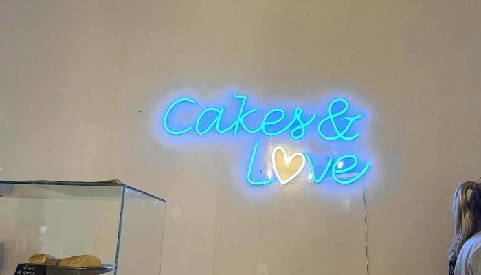 Cakes Love Cafeteria Boutique Comentario 6 - Montevideo
