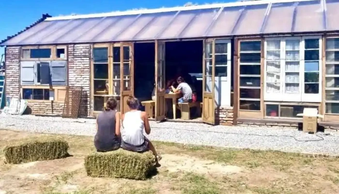 Caliu Earthship Restaurant Y Ecolodge -  Del Propietario - Col. del Sacramento