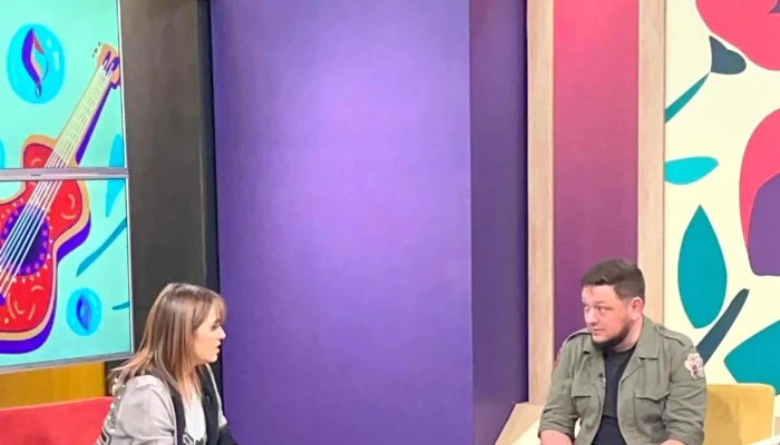 Canal 5 -    Medios Publicos Telefono - Montevideo