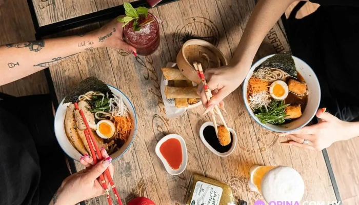 Cantina Asiatica Comida Y Bebida - Montevideo