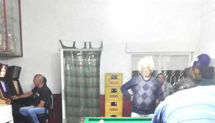 Cantina De Lucas -  Comentario 1 - Montevideo