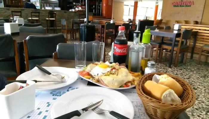 Cantina Del Club San Jose Comida Y Bebida - San José de Mayo