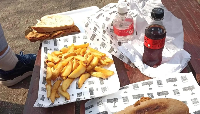 Caprichos Confiteria Rotiseria Comidas Y Bebidas - Playa Verde