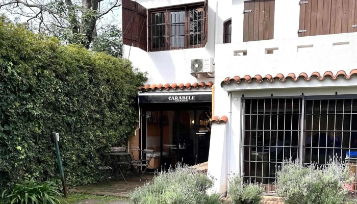 Carabele -  Comentario 8 - Montevideo